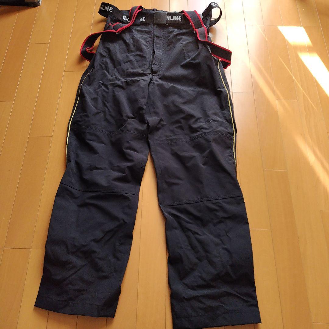 サンライン防寒レインフィッシングウェアLL上下セット10時間位使用しました