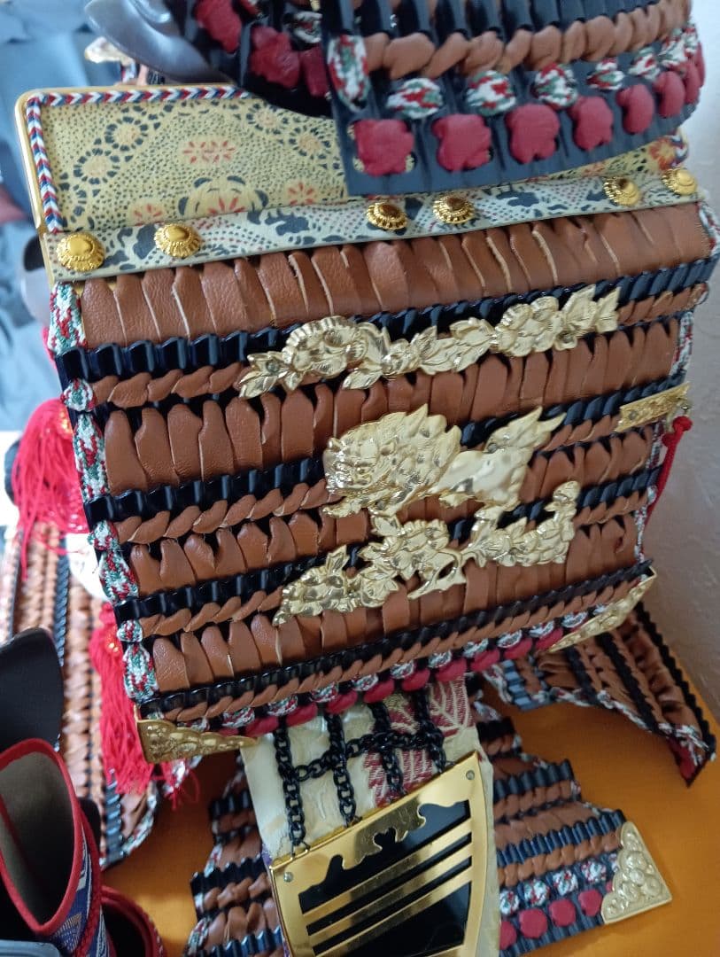 端午の節句大型サイズ全長９８センチサイズ鎌倉時代作風昭和後期鎧兜飾り置物