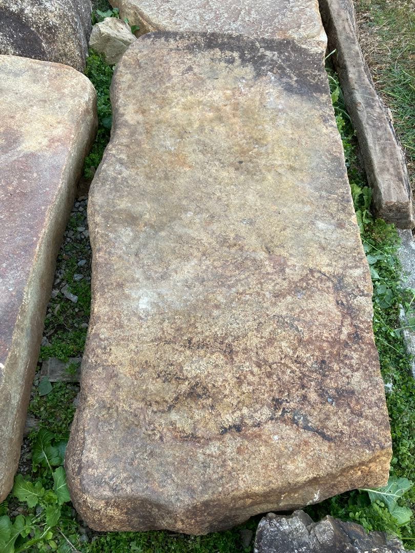 丹波鞍馬石製踏込石