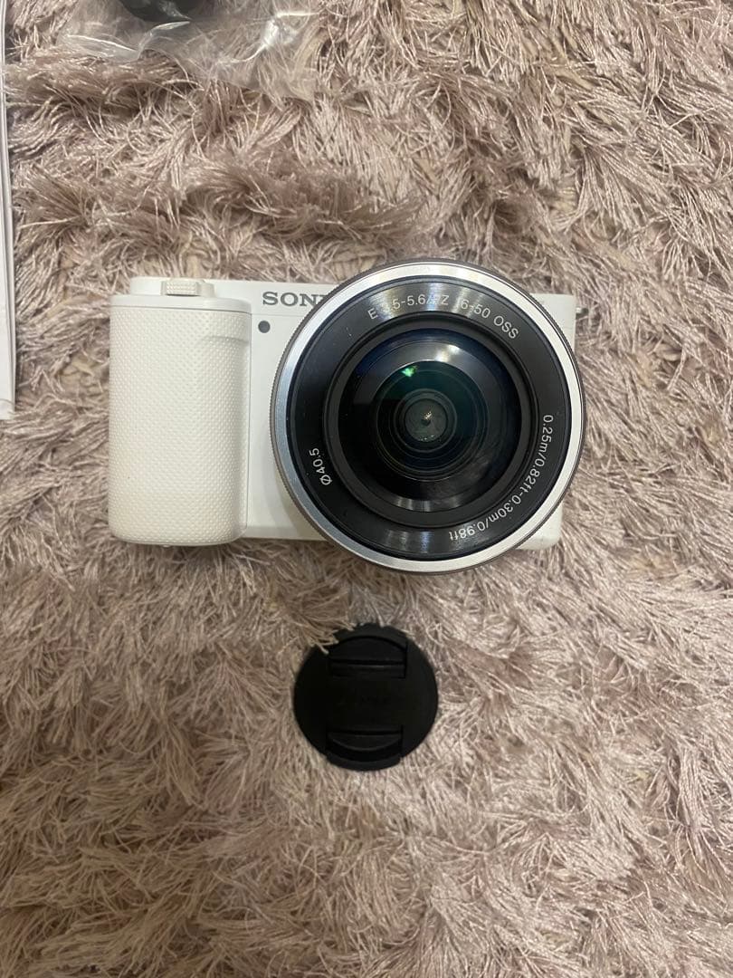 Sony ZV-E10 ホワイト　ミラーレス一眼カメラ