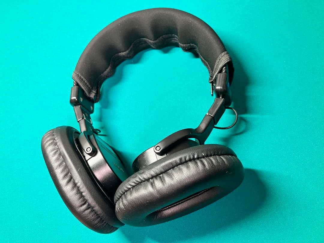 SONY MDR-7506 スタジオヘッドホン改造済（ケーブル脱着可）