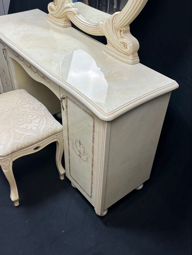 最高級イタリア家具レオナルド ドレッサー ロココ調 鏡台 化粧台Quincy’s