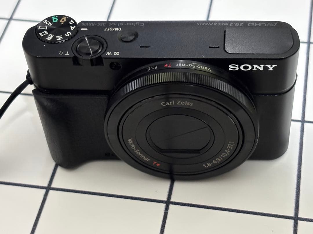 SONY RX100 初代 コンパクトデジタルカメラ 本体のみ