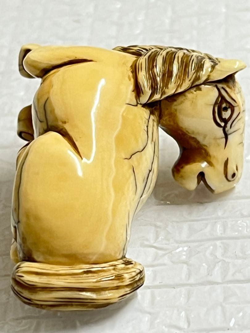古代馬置物牙細工 ともたんさん、
