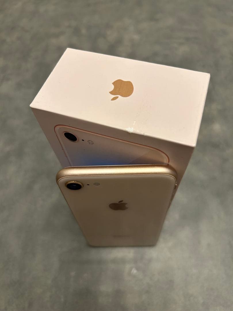 Apple iPhone 8 ゴールド 本体 箱、付属品有