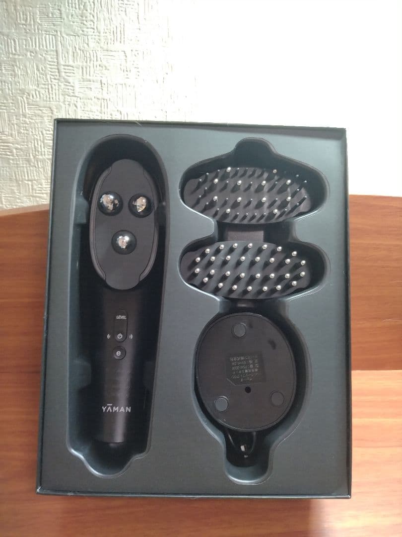 ヴェーダハイパーリフトブラシ ヤーマン美顔器 電気バリブラシ EMS