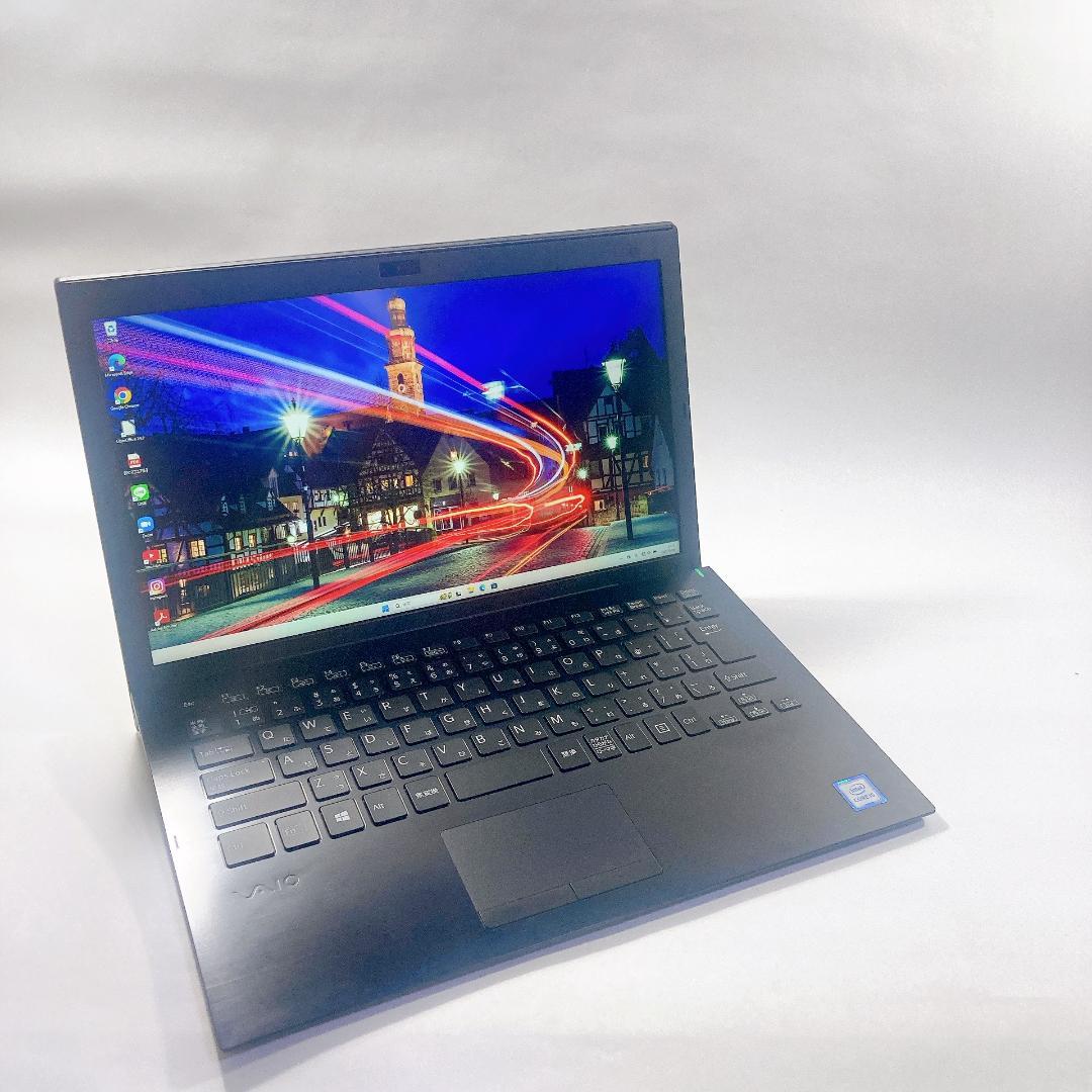 w81✨8世代 快適/薄型軽量/Core i5/爆速SSD✨すぐ使えるノートPC