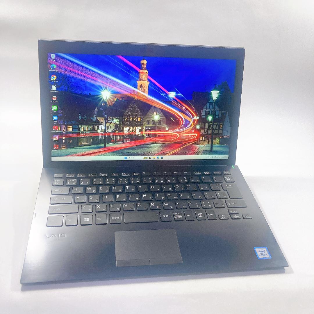 w81✨8世代 快適/薄型軽量/Core i5/爆速SSD✨すぐ使えるノートPC