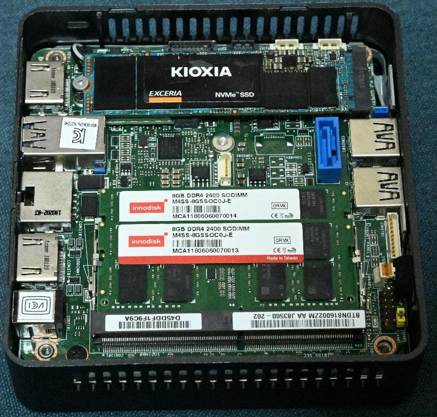 K*Y様 小型PC Intel NUC(Corei7+メモリ16GB+SSD 1