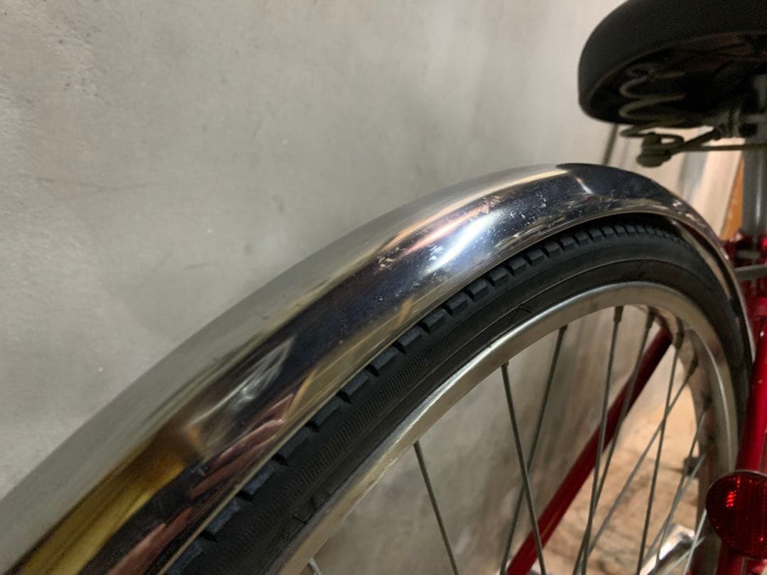 赤 シティサイクル 26インチ バスケット付き