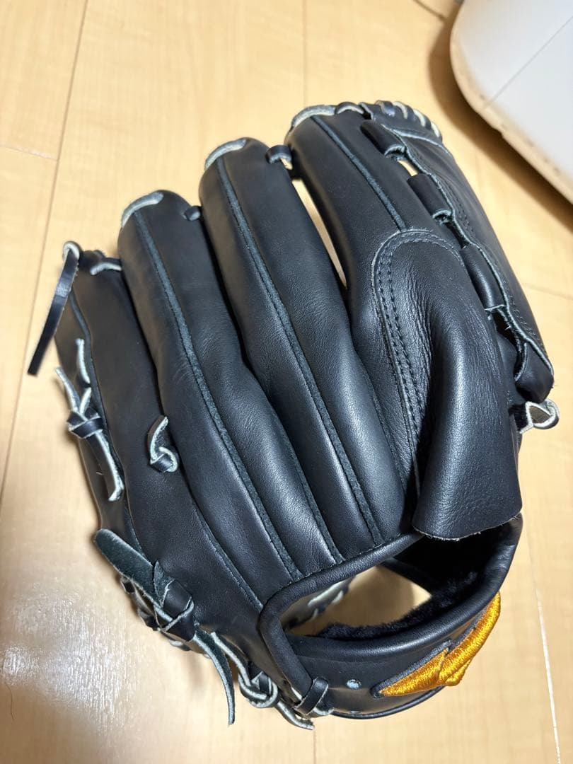 あ　ミズノプロ 軟式投手用オーダーグローブ 黒