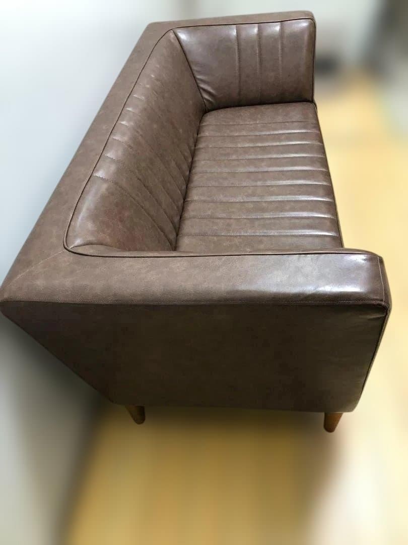 送料無料 2人掛けソファ レザー調 インテリアショップ カフェ風　112925