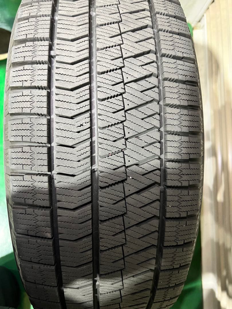 スタッドレスタイヤ＋アルミホイール 4本セット 17インチ