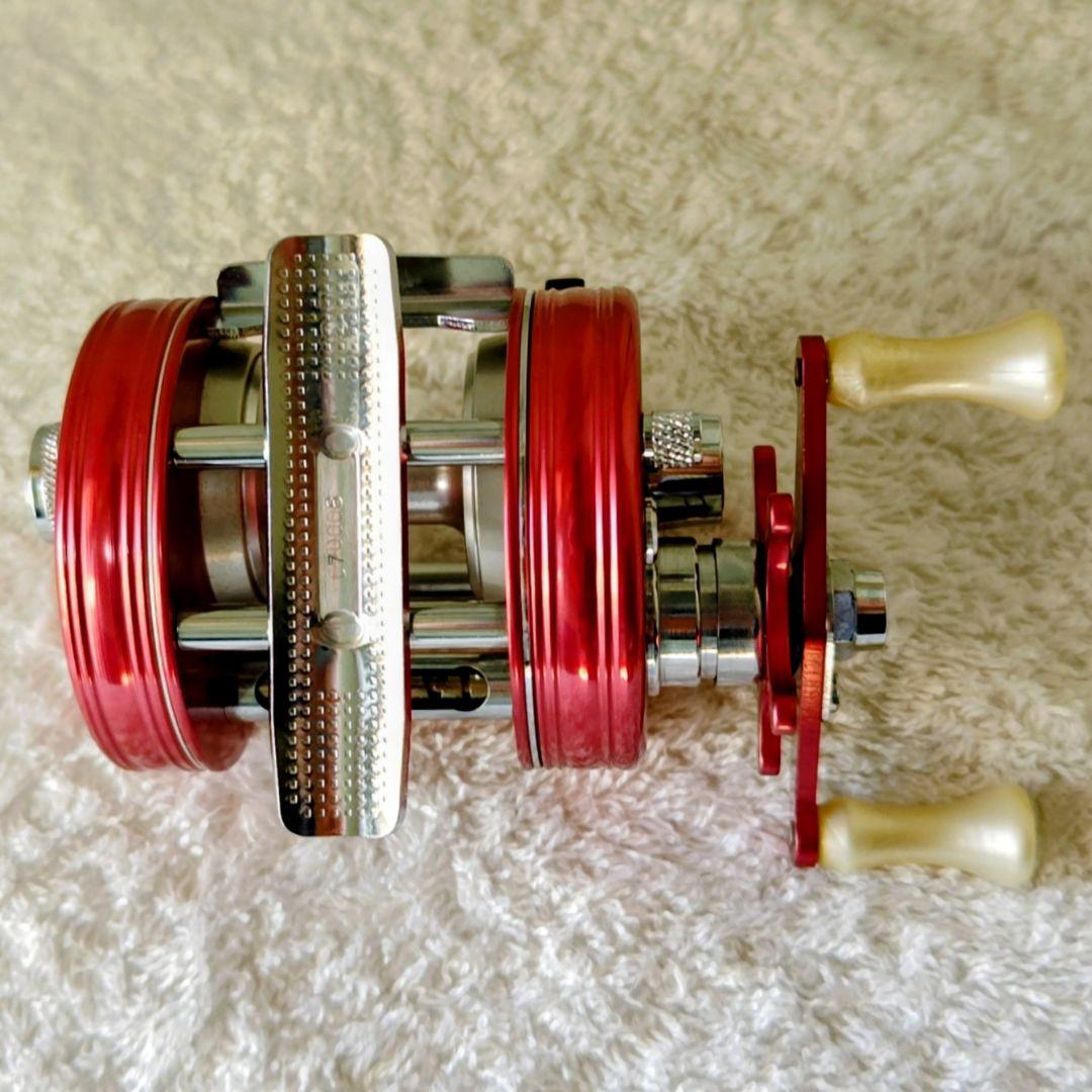 極美品 ABU アブ アンバサダー 2500C ノスタルジア レッド