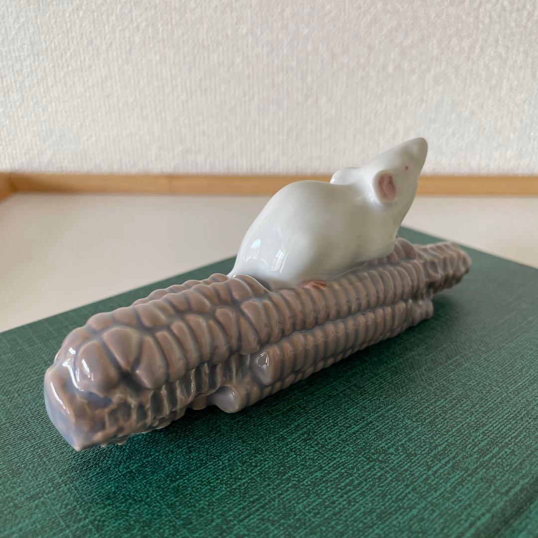 ＊Mouse on corn cob＊１９８１年＊１４cm・ Cop・