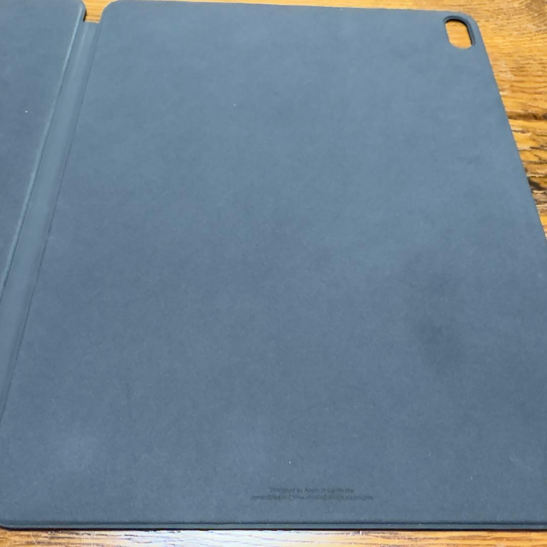 純正•13インチiPad Air（M3）用Smart Folioチャコールグレイ
