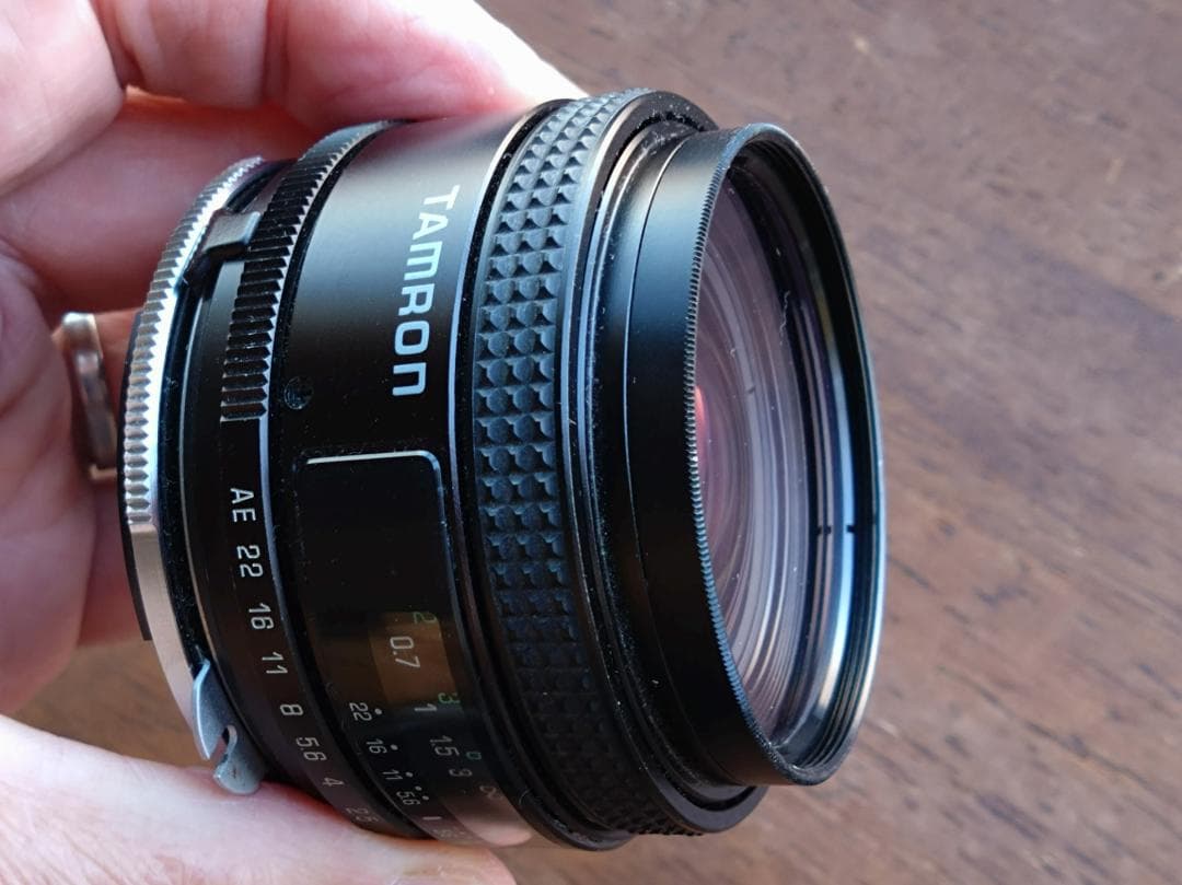 Nikon FE タムロン24mm/F2.5 付き