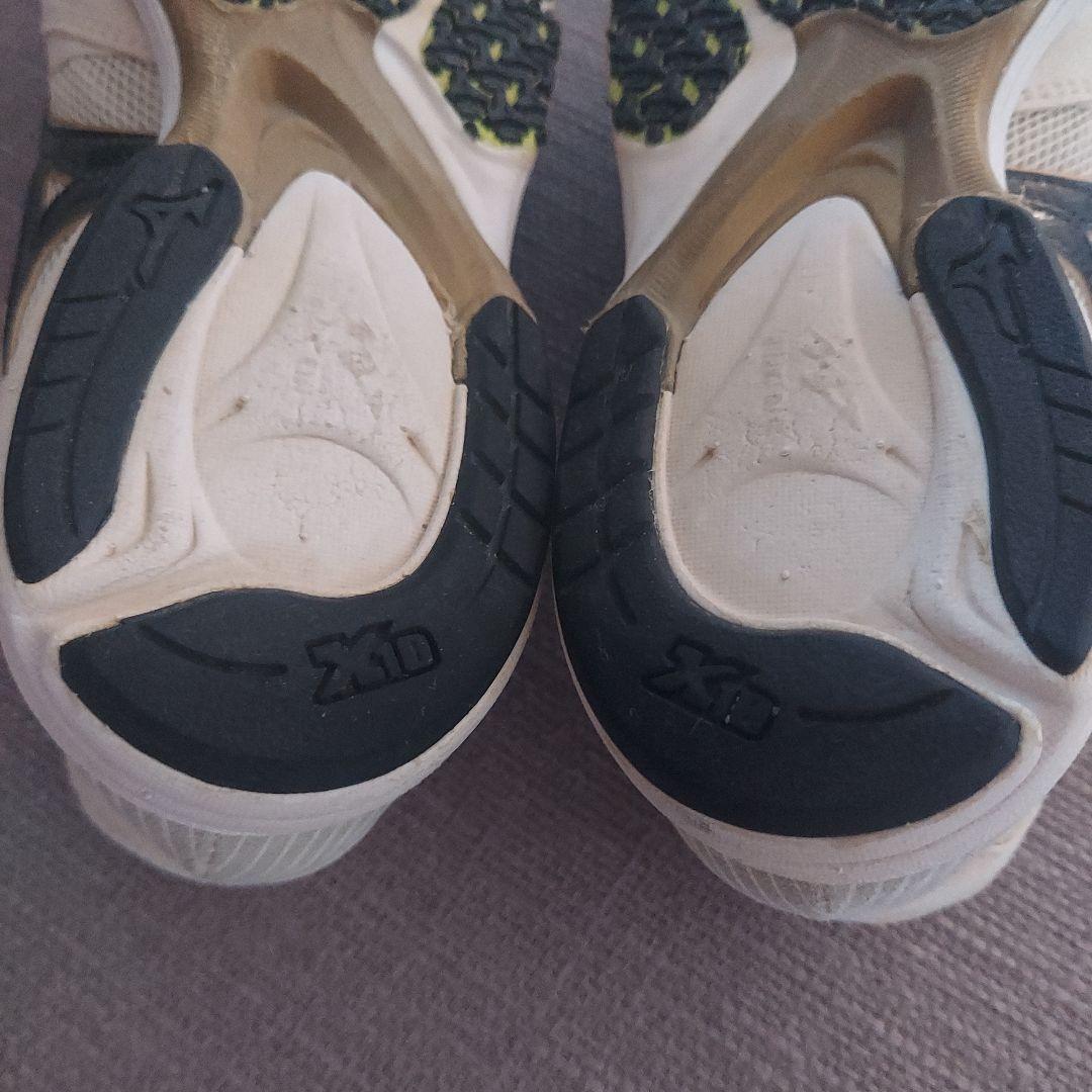 mizuno ミズノ ウェーブエンペラー ジャパン2 白 23.5 23 短距離