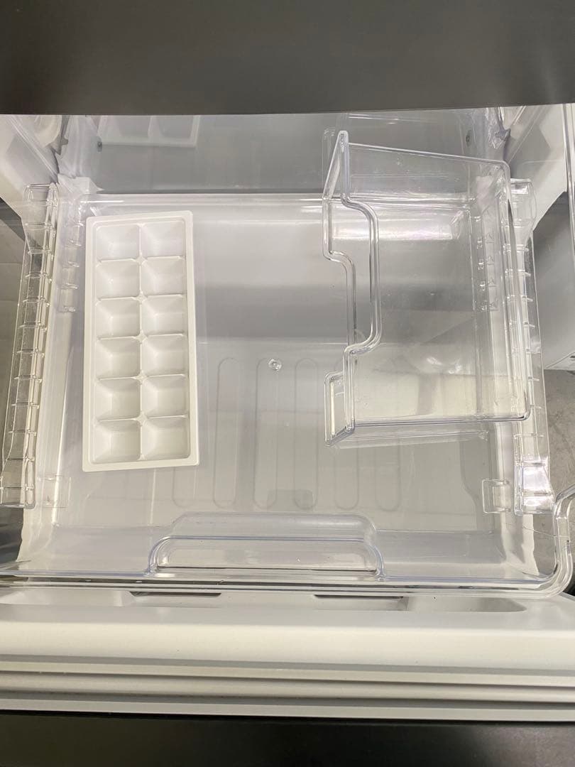 SHARP 冷蔵庫 美品 高年式　分解洗浄済み　高年式