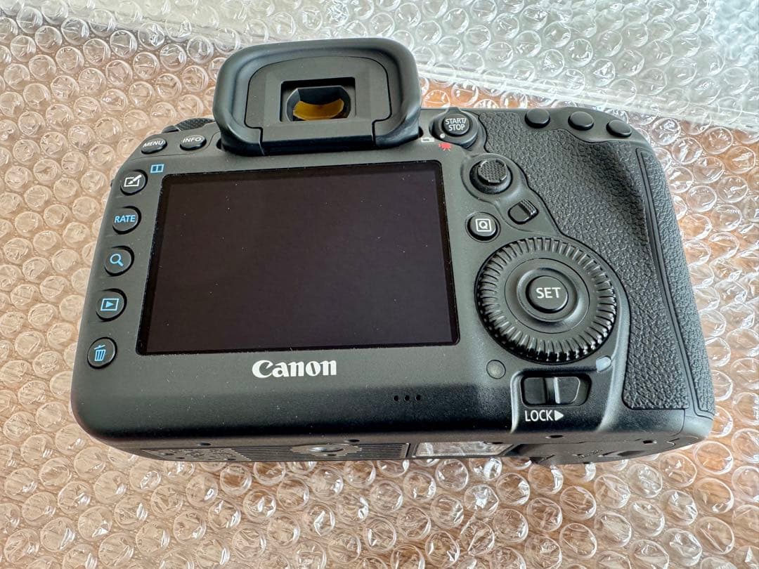 Canon EOS 5D Mark IV デジタル一眼レフ　美品　5D 4