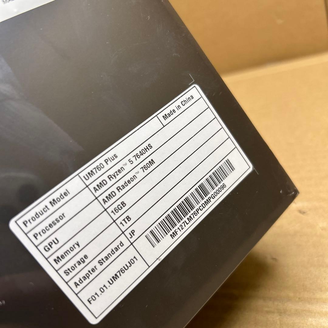 新品　MINISFORUM UM760 Plus ミニpc