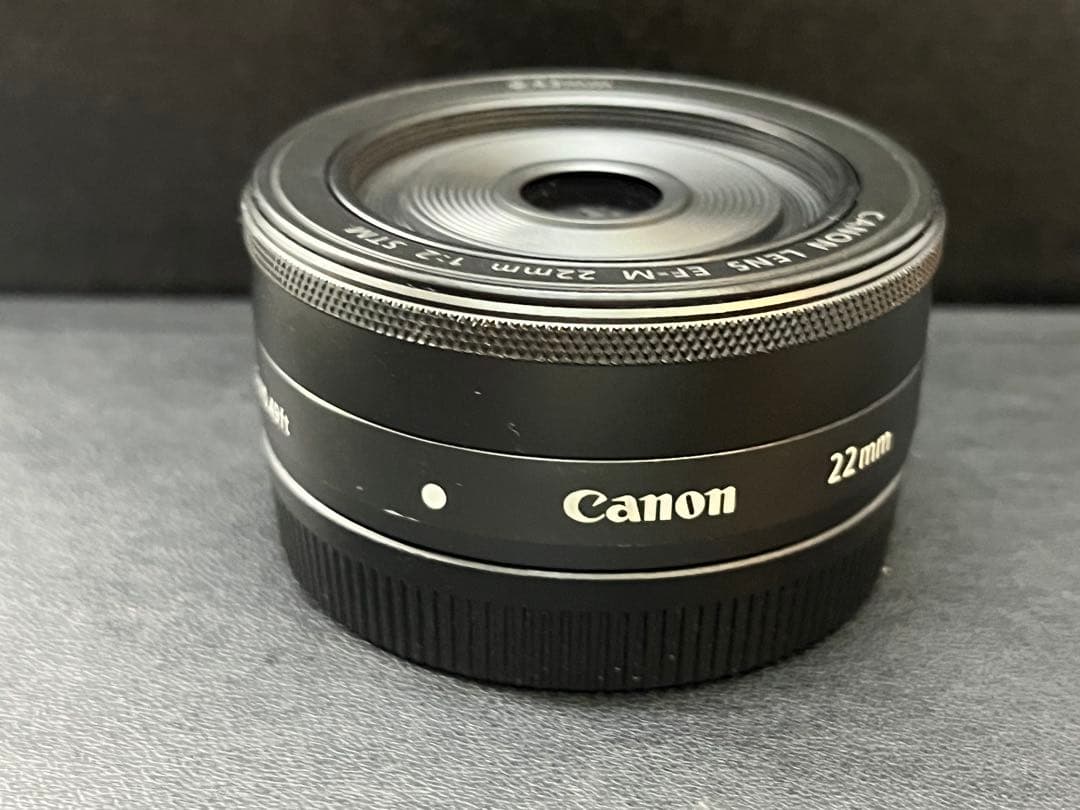 キヤノン　CANON LENS EF-M 22mm 1:2 STM