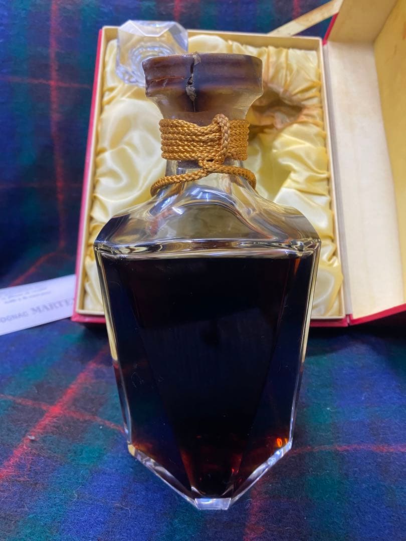 マーテル コルドン ブルー バカラ クリスタル 700ml コニャック　箱付き