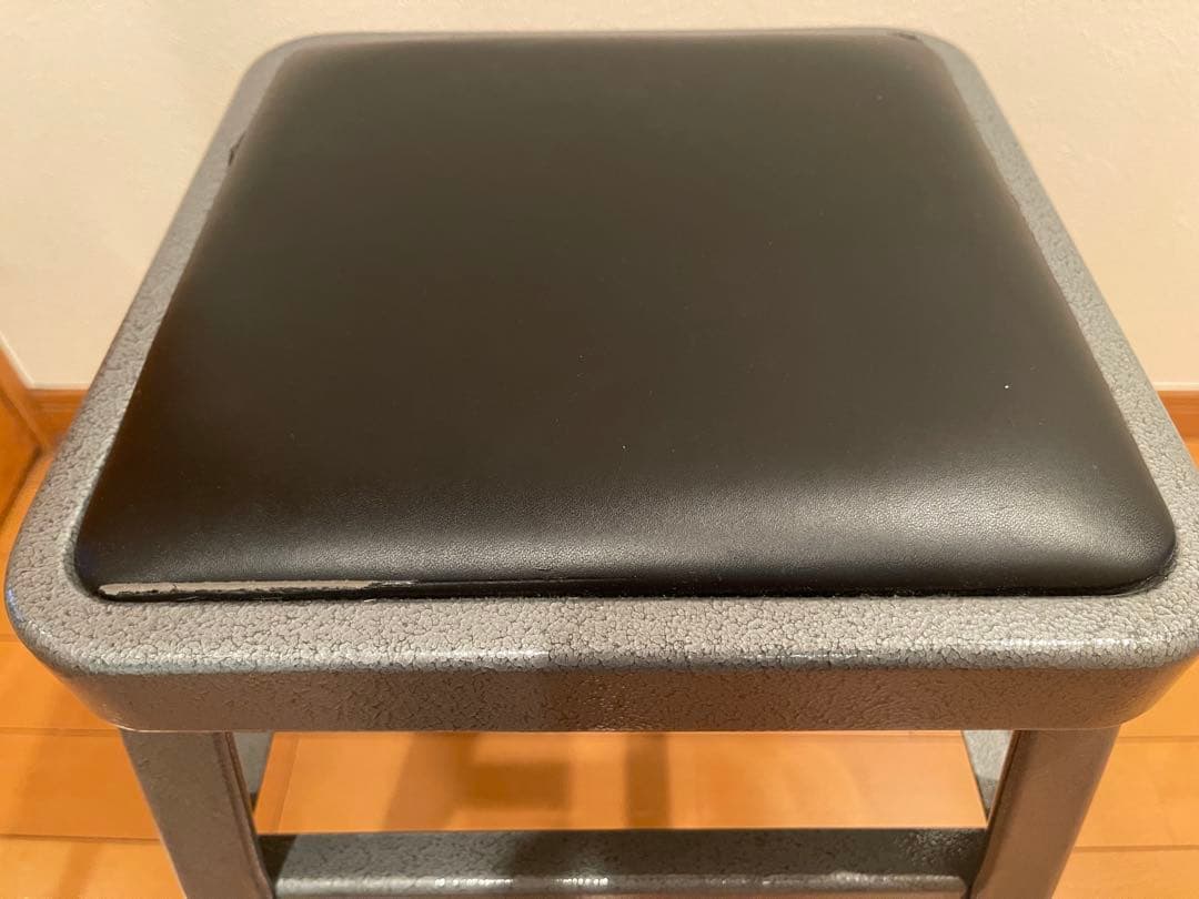 ダルトン DULTON ライト スツール　①