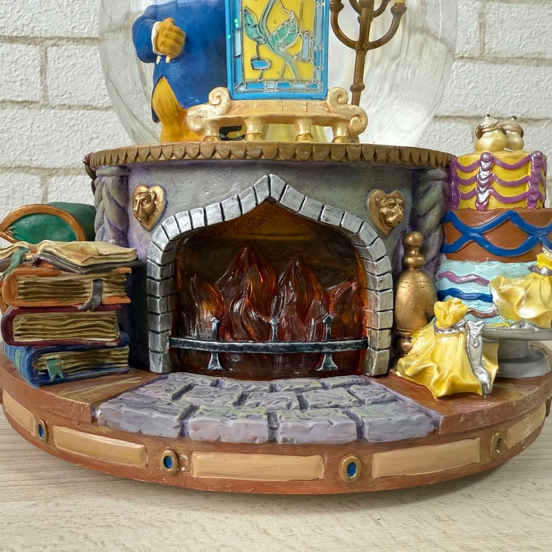 希少 廃盤品★ディズニー 美女と野獣 ライトアップ スノーグローブ スノードーム