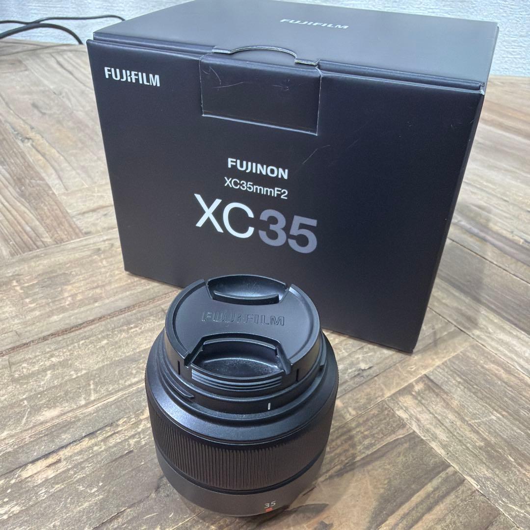 FUJIFILM X-S20 ミラーレス一眼/FUJINON XC35mmF2
