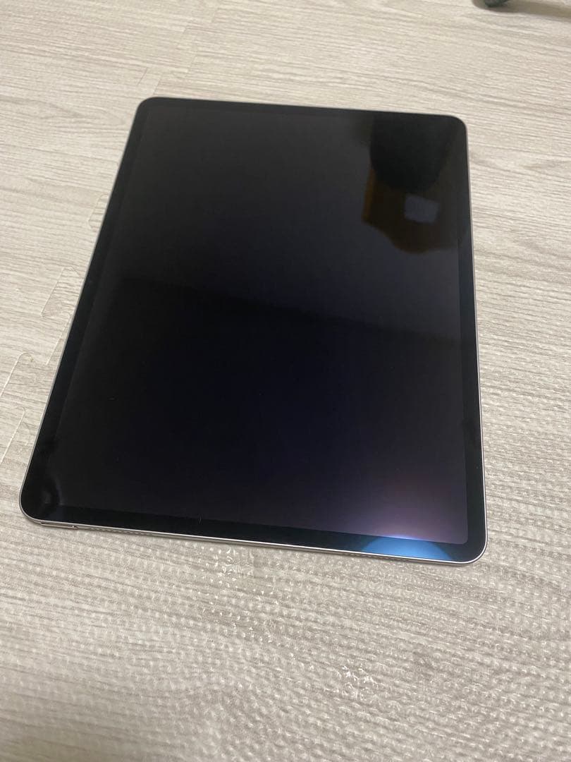 Apple 13 インチ iPad Air (M3):128GB、スペースグレイ