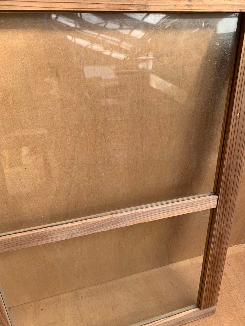 ジジハル　戦前古い木枠ゆらゆらガラス戸2分割　てんぽ建具古家具仕切り古民家