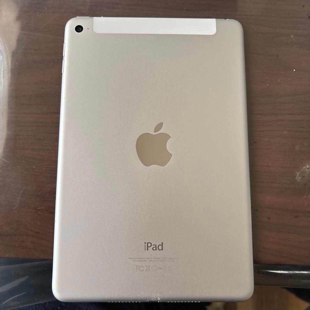 Apple iPad mini4本体シルバー