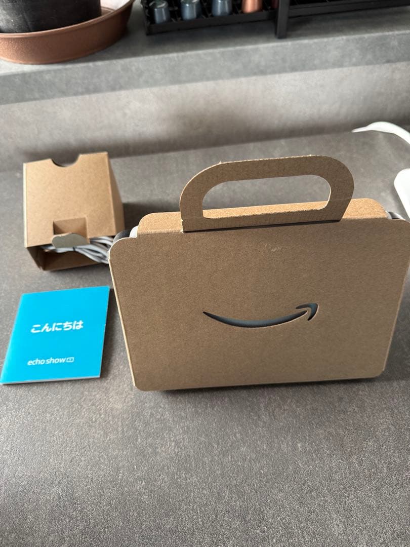 Amazon Echo Show 8 (エコーショー8) 第3世代　2024年