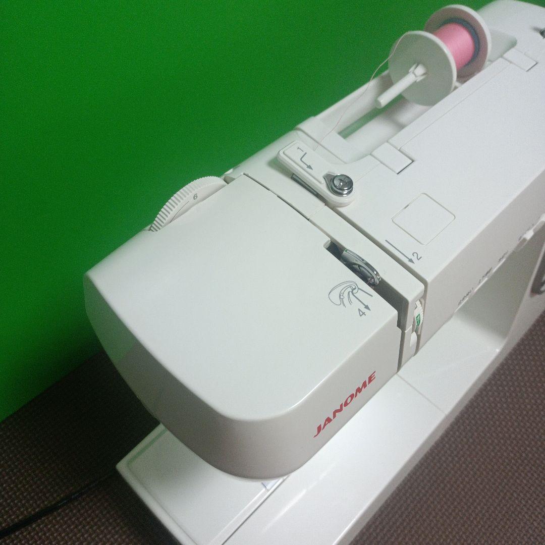 JANOME PE790型コンピューターミシン