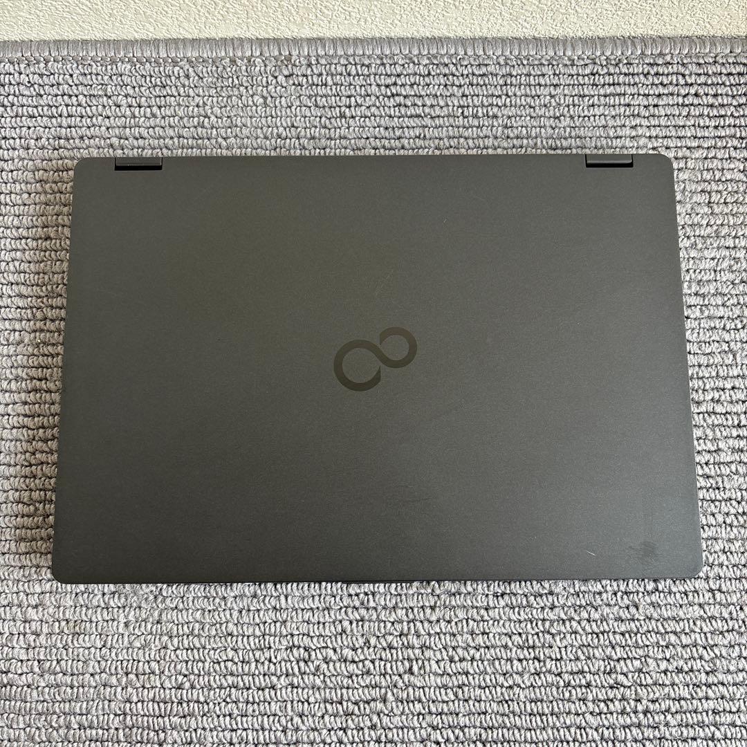 富士通lifebook U7311/F i5-1145G7 メモリ8GB 顔認証