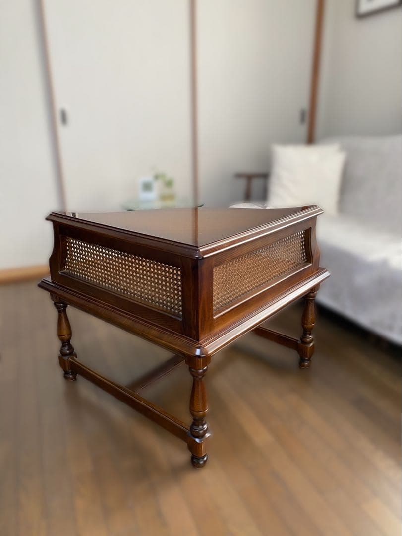 カリモク コロニアル コーナーテーブル