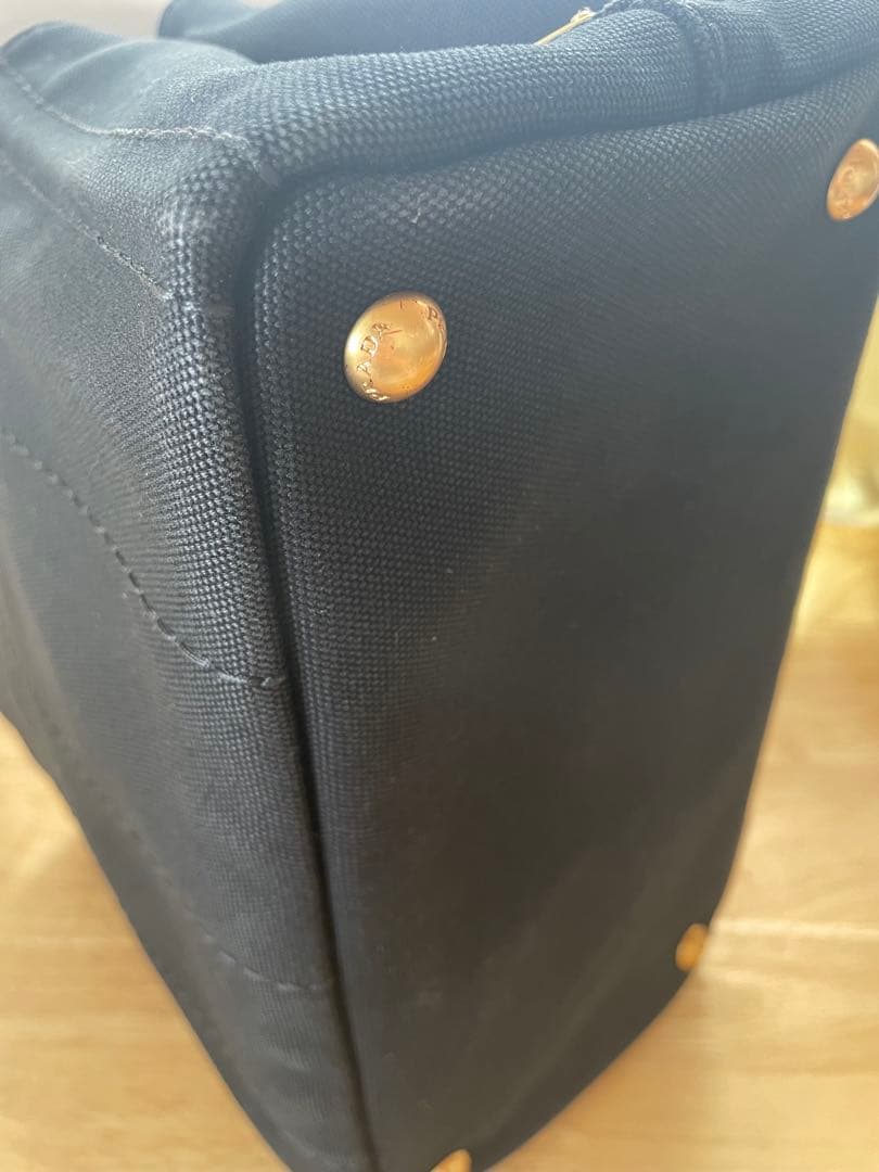 PRADA 黒 ショルダーバッグ カナパ S