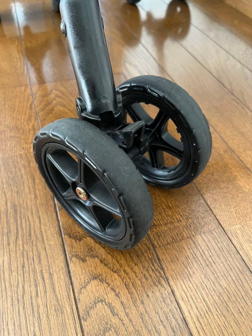 【極美品/2回使用】コムペット　ミリミリライト　レイクブルー　軽量　ペットカート