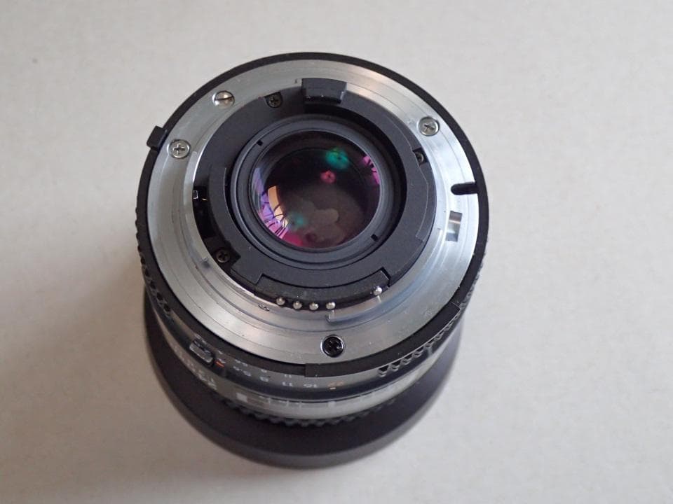 AF Nikkor 24mm F2.8 単焦点レンズ