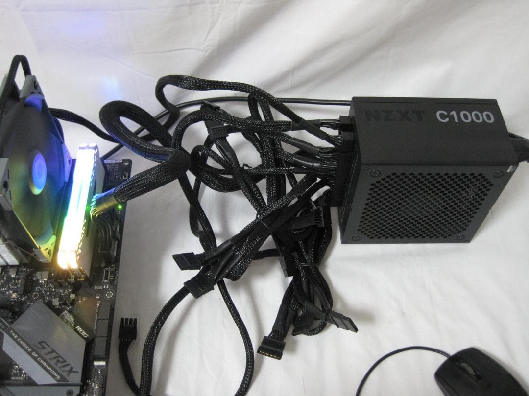 NZXT C1000 1000W 電源ユニット