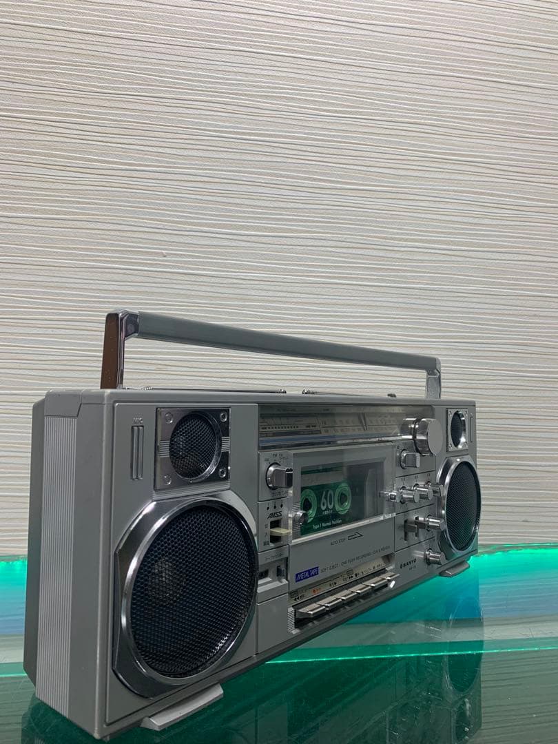 【美品・動作品】SANYO 三洋 MR-V8｜昭和レトロラジカセ｜希少モデル良音