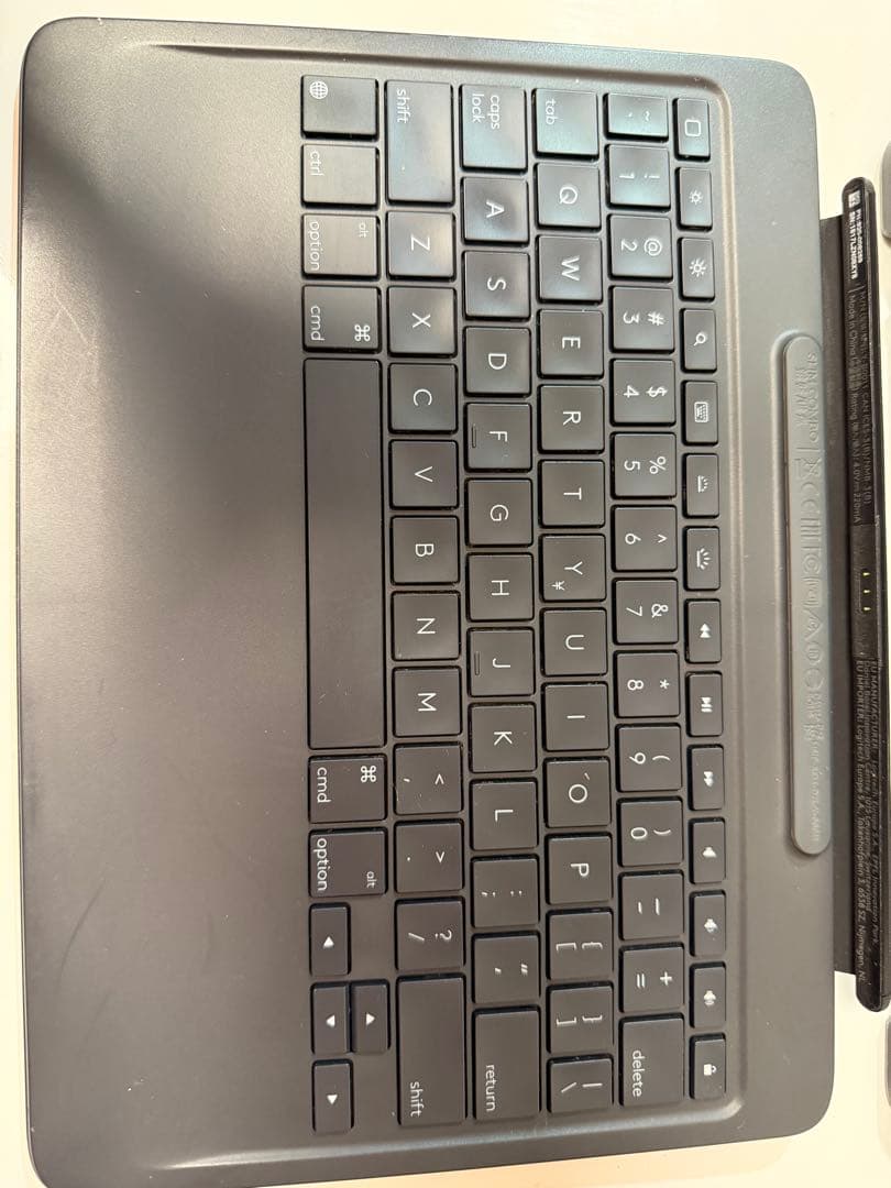 iPad Pro10.5インチ256GBローズゴールドA1709キーボード付き