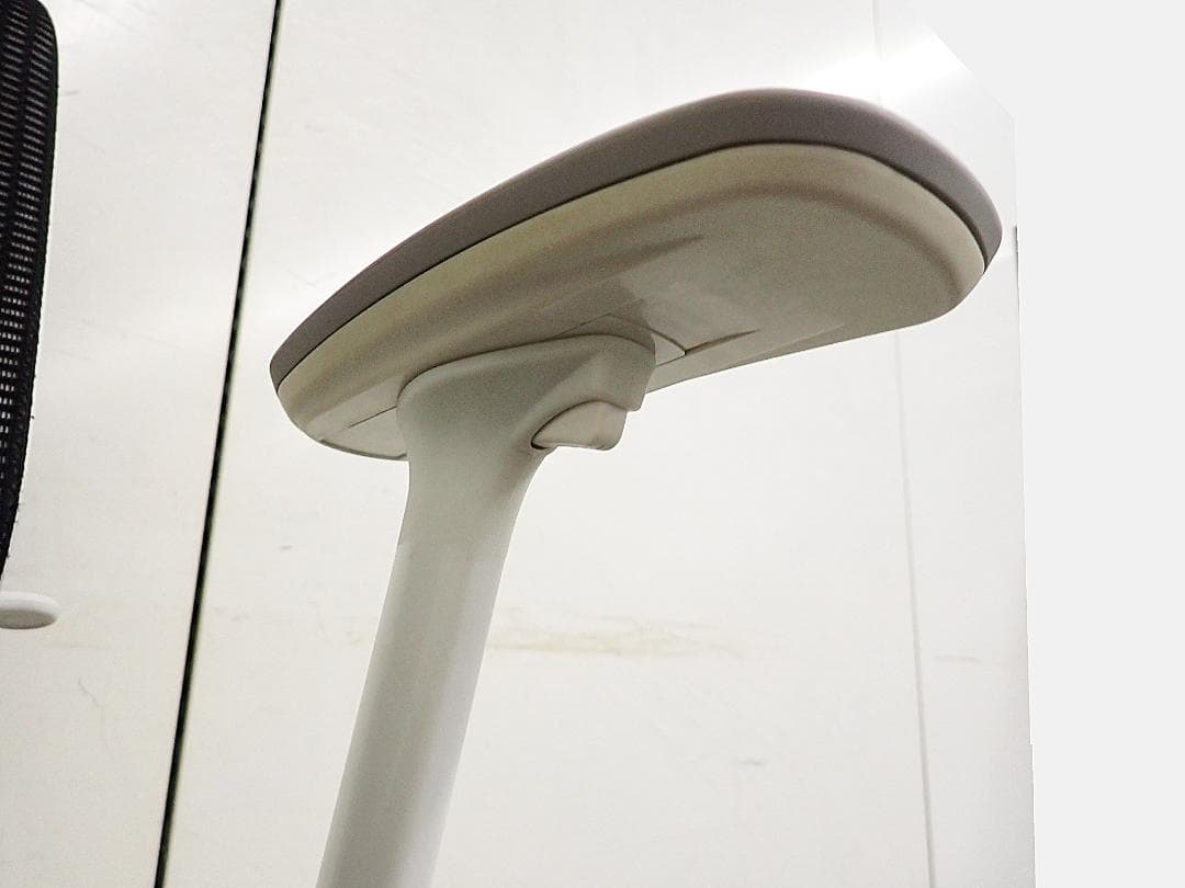 オカムラ　シルフィチェア　22-1704