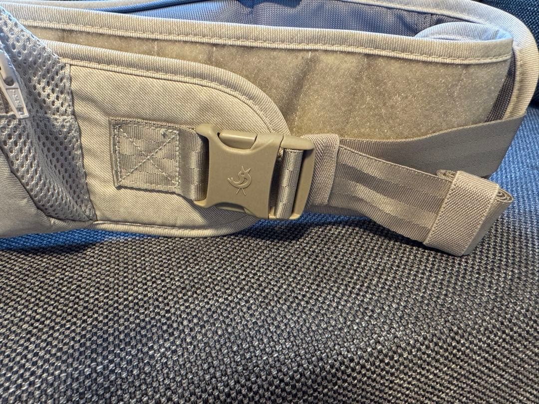 【値下げ】ポグネーMAX ヒップシートキャリア　 抱っこ紐オールインワンセット