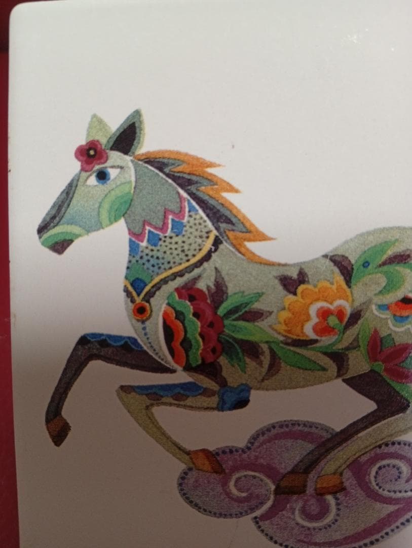 鮮やかで繊細な色彩の竜と馬の装飾プレート 縁起物 インテリア 置物