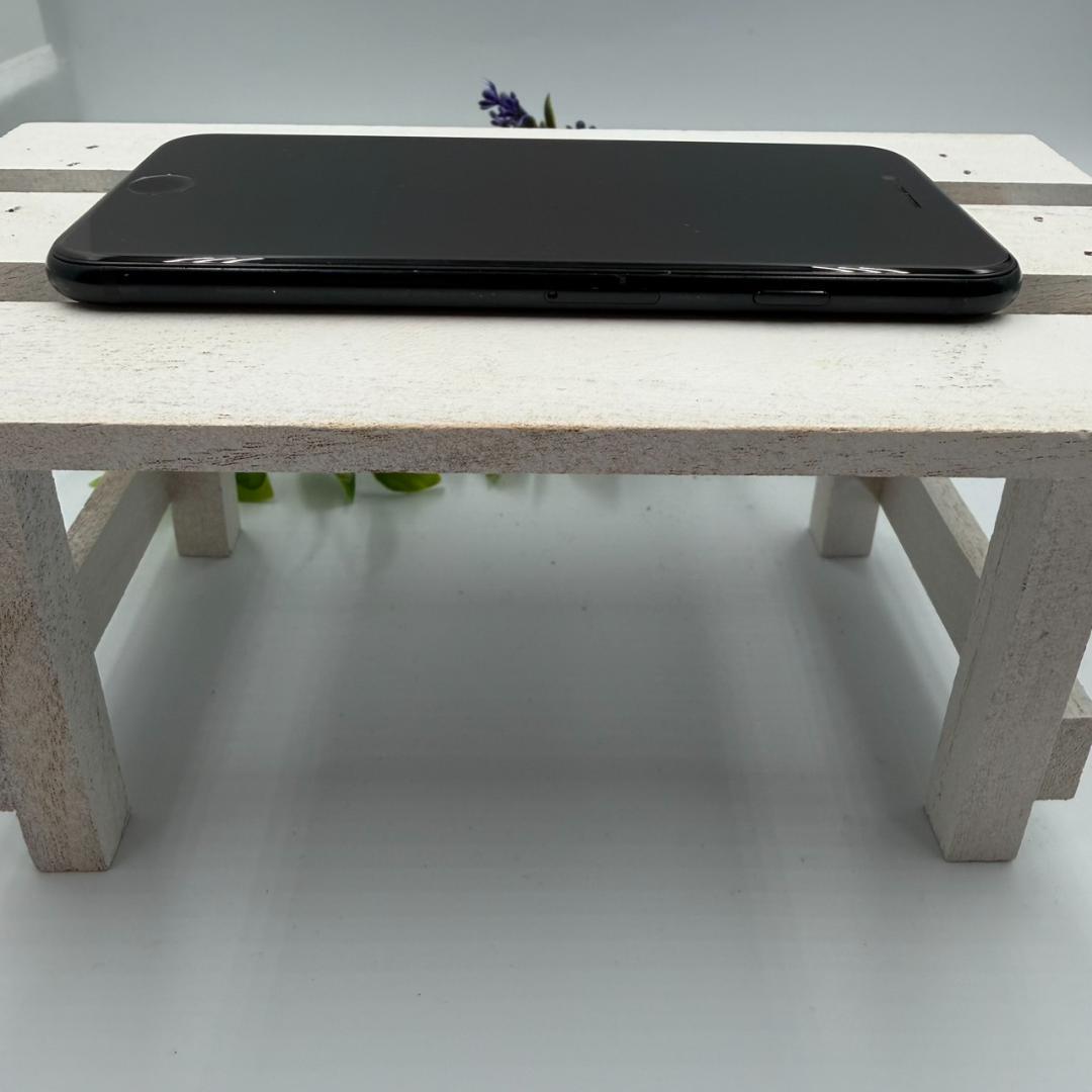 iPhone SE第3世代 64GB ミッドナイト 391