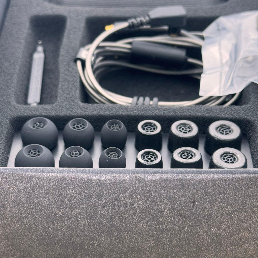 [純正]Sennheiser ゼンハイザー IE600 美品