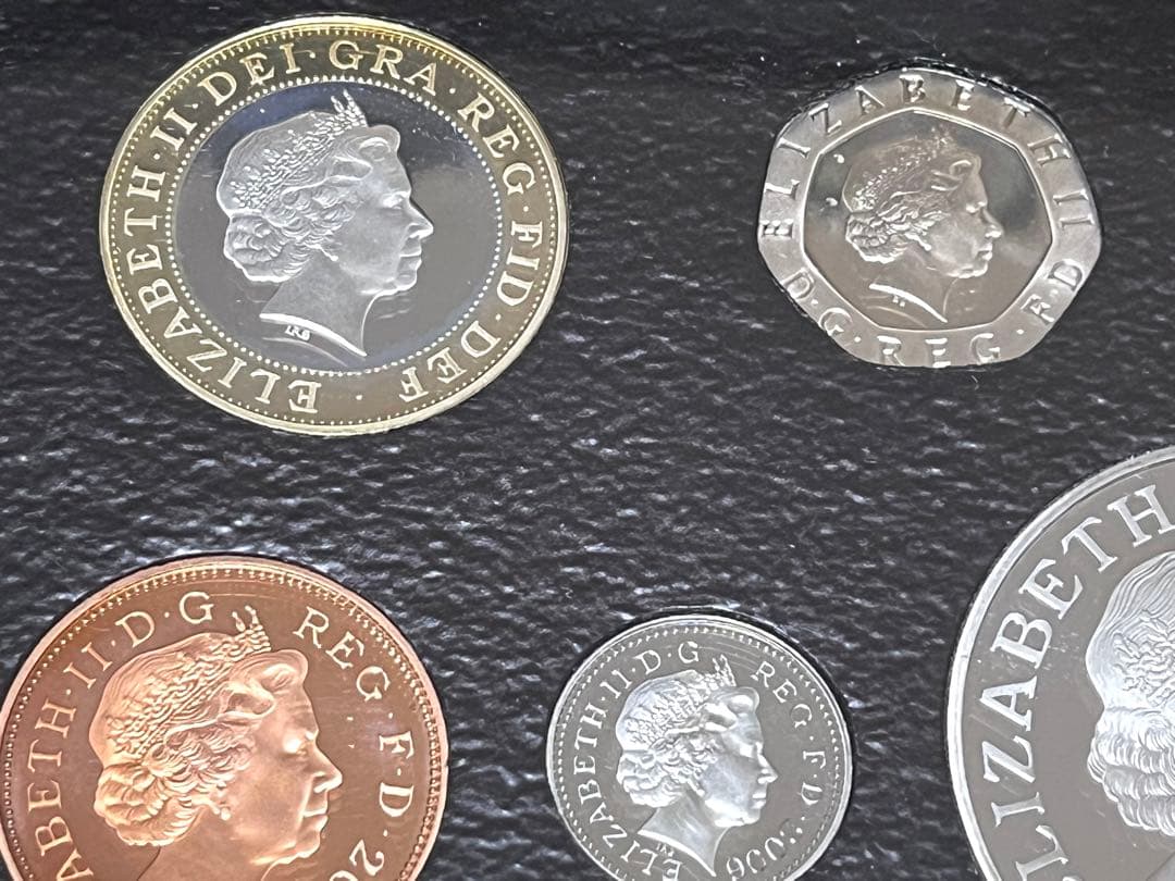2006年 イギリス 13枚 プルーフ硬貨セット 箱付