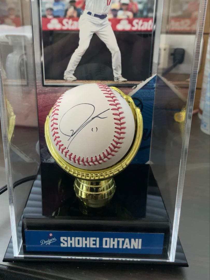 大谷翔平、山本由伸、佐々木朗希 直筆トリプルサインボール